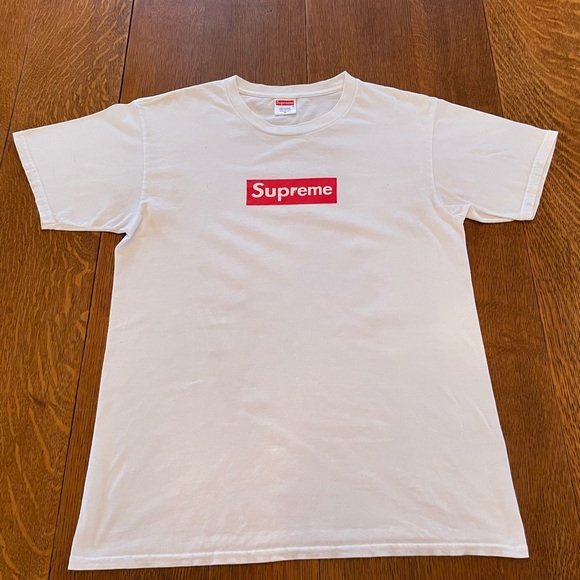 Rare Supreme Sopranos Box Logo Tee - Picture 3 of 8